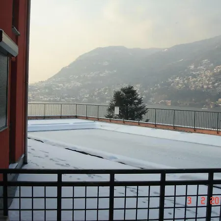 Flat With Pool Lake View Blevio